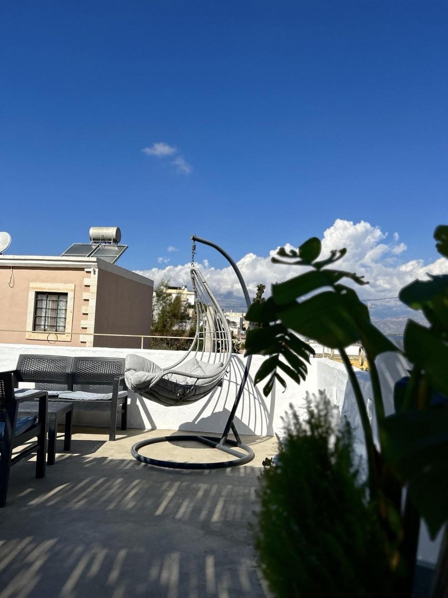 Sonia'S Luxury Apartment With Jacuzzi 카밀라리 외부 사진